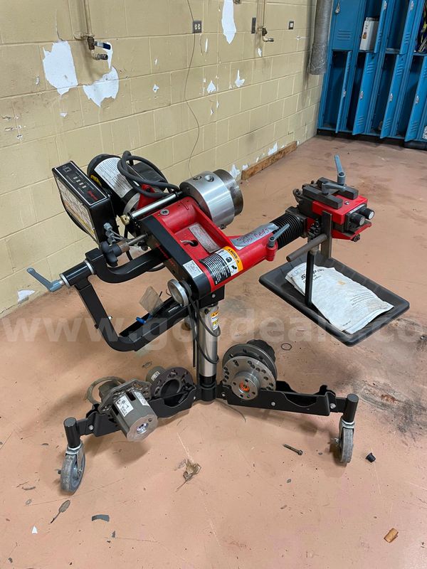 Snap On EEBR310A Brake Lathe