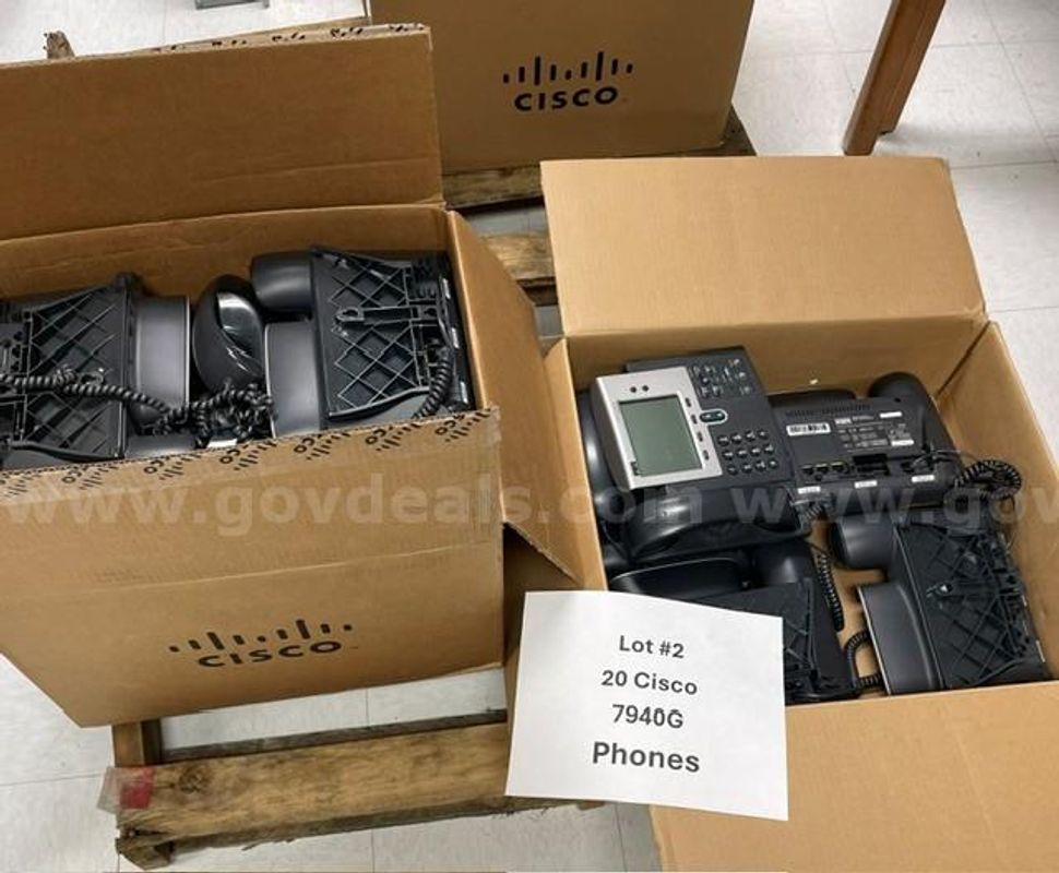 Cisco phones Lot 2