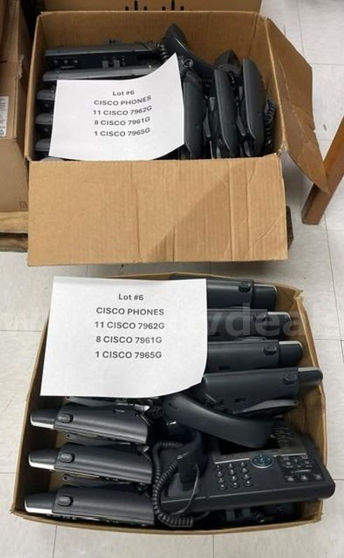 Cisco phones Lot 6
