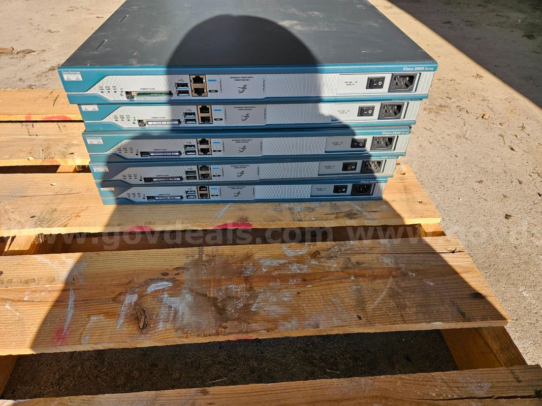 Lot of Five (5) Cisco Routers 2800 series