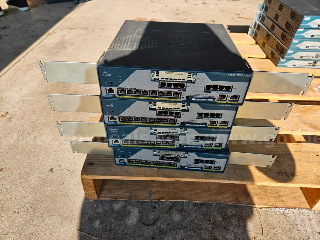 Lot of Four (4) Cisco Routers 1800 series