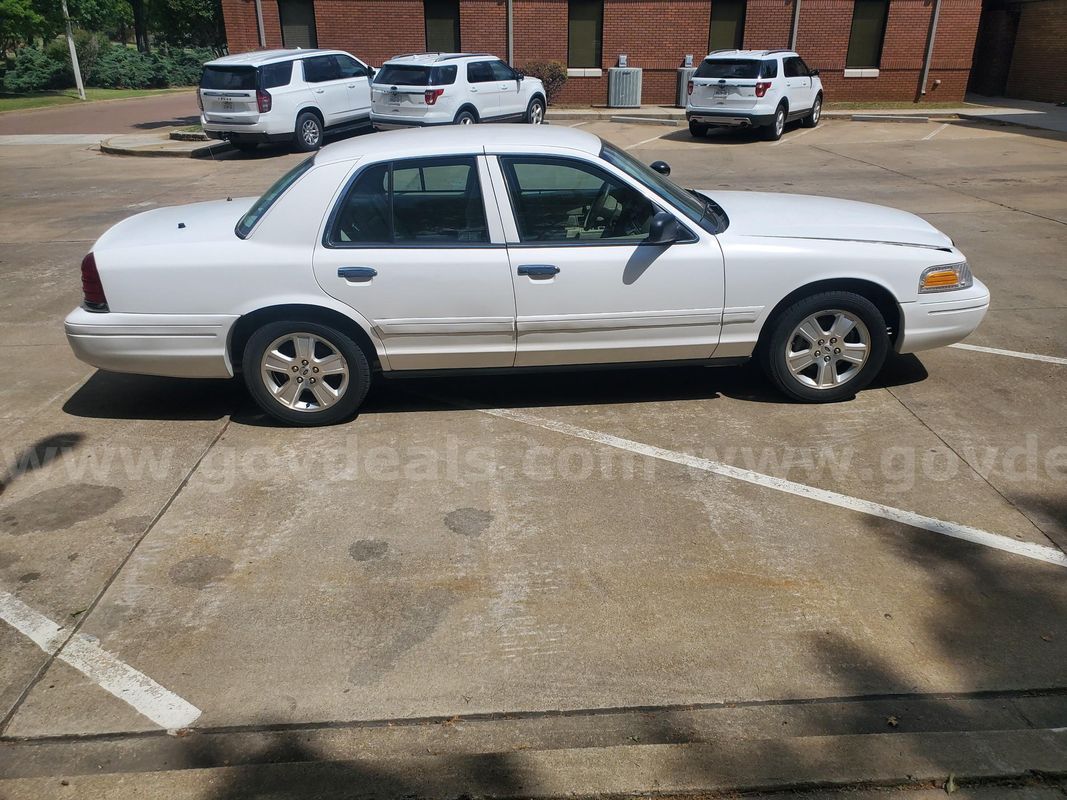 2008 Ford Crown Victoria
