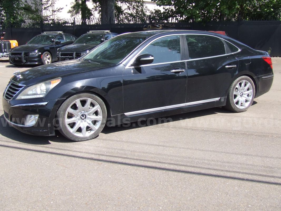 2012 Hyundai Equus