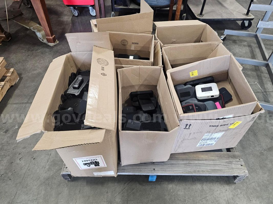 (ONE) PALLET OF USED PHONE CASES AND MIFIS