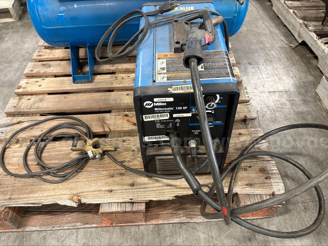 MILLER MILLERMATIC 130XP WELDER (NOT WORKING FOR PARTS OR REPAIR)