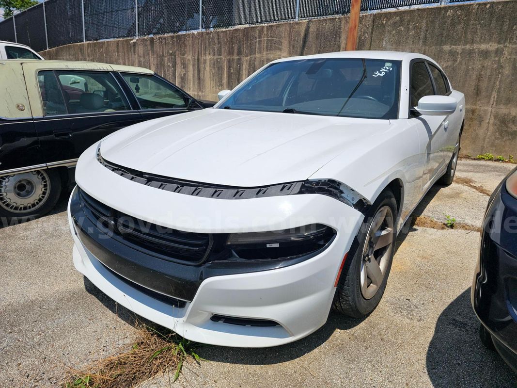 2017 Dodge Charger TAB 4643 (NO KEYS)