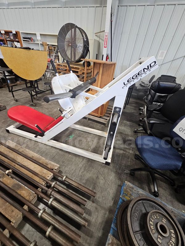 LEG PRESS MACHINE