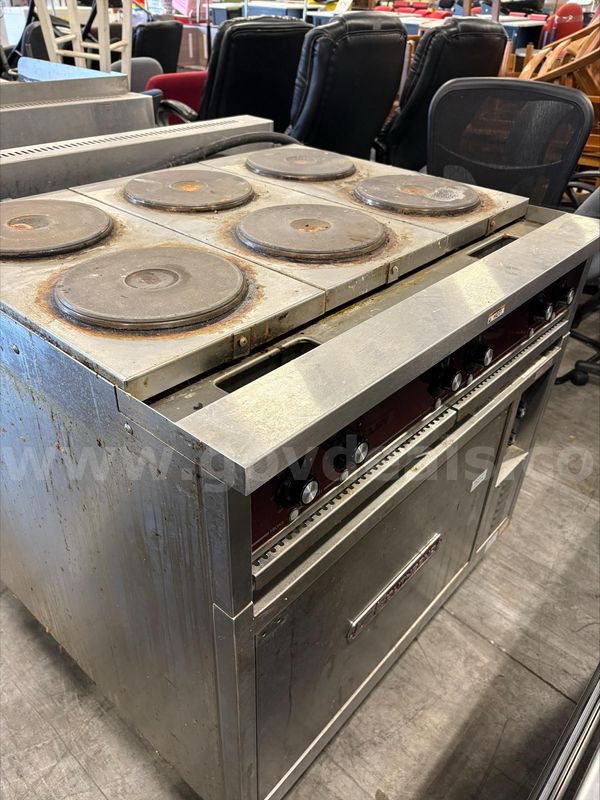 SOUTHBEND 6 BURNER OVEN