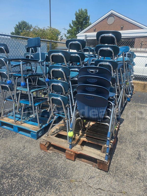 (70) SCHOOL CHAIRS (ASSORTED SIZES)