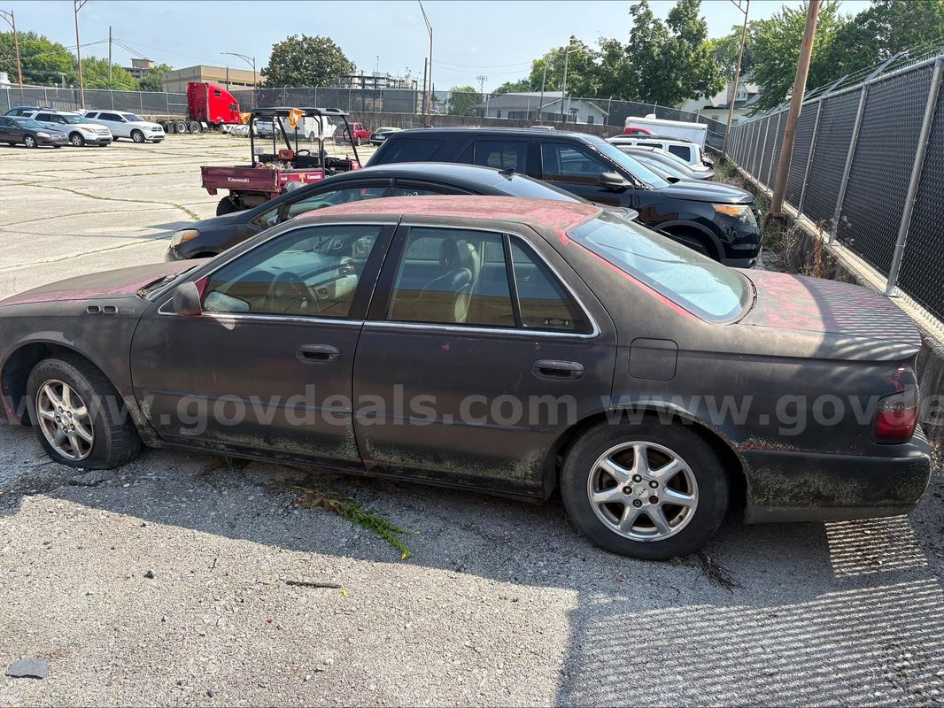 2002 Cadillac Seville (NO KEY) (NO TITLE) (ABANDONED, STOLEN, AND/OR RECOVERED PROPERTY)