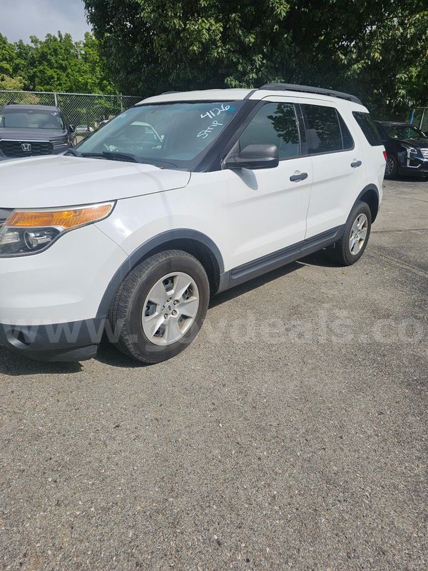 2013 Ford Explorer TAB 4126