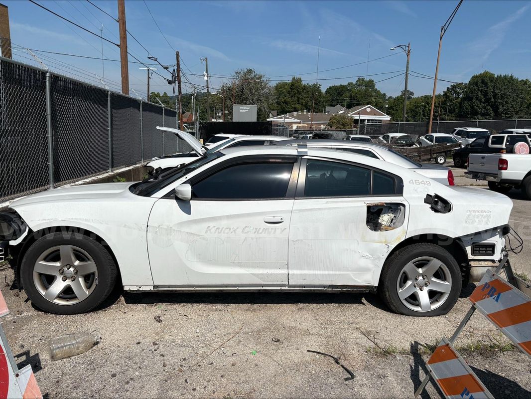 2017 Dodge Charger TAB 4649 (WRECKED FOR PARTS OR REPAIR)