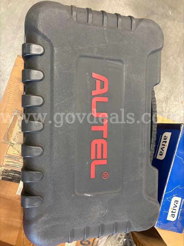 AUTEL CODE SCANNER (WORKING CONDITION IS UNKNOWN)