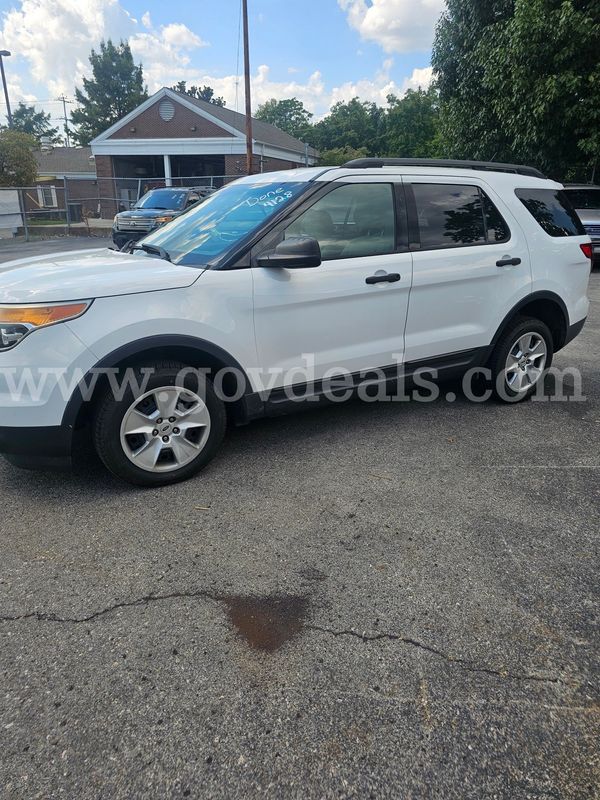 2013 Ford Explorer TAB 4128