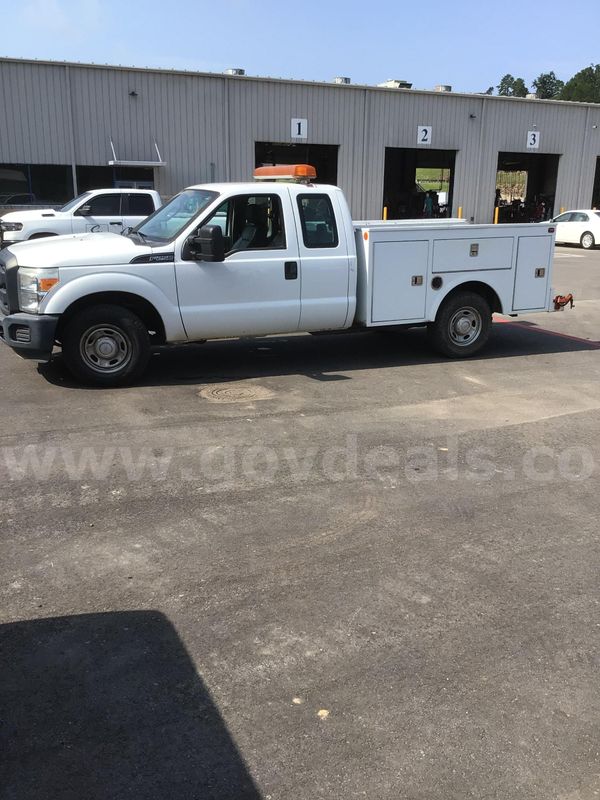 2015 Ford F-250 Supercab 3/4 Ton