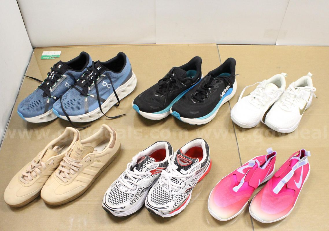 Approximately 9 lbs. of Assorted Sneakers/Shoes/etc., #35675