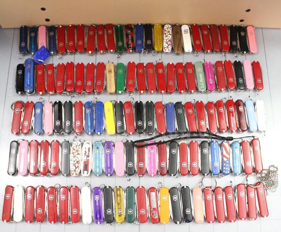 Approximately 6 lbs. Assorted SMALL Victorinox/Swiss Army Knives, #35187