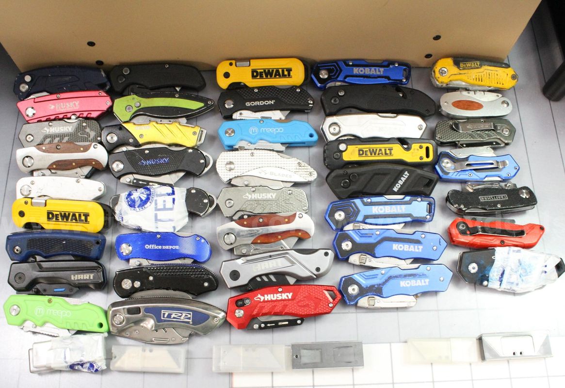 Approximately 11 lbs. of Assorted Box Cutters/Utility Knives, #36182