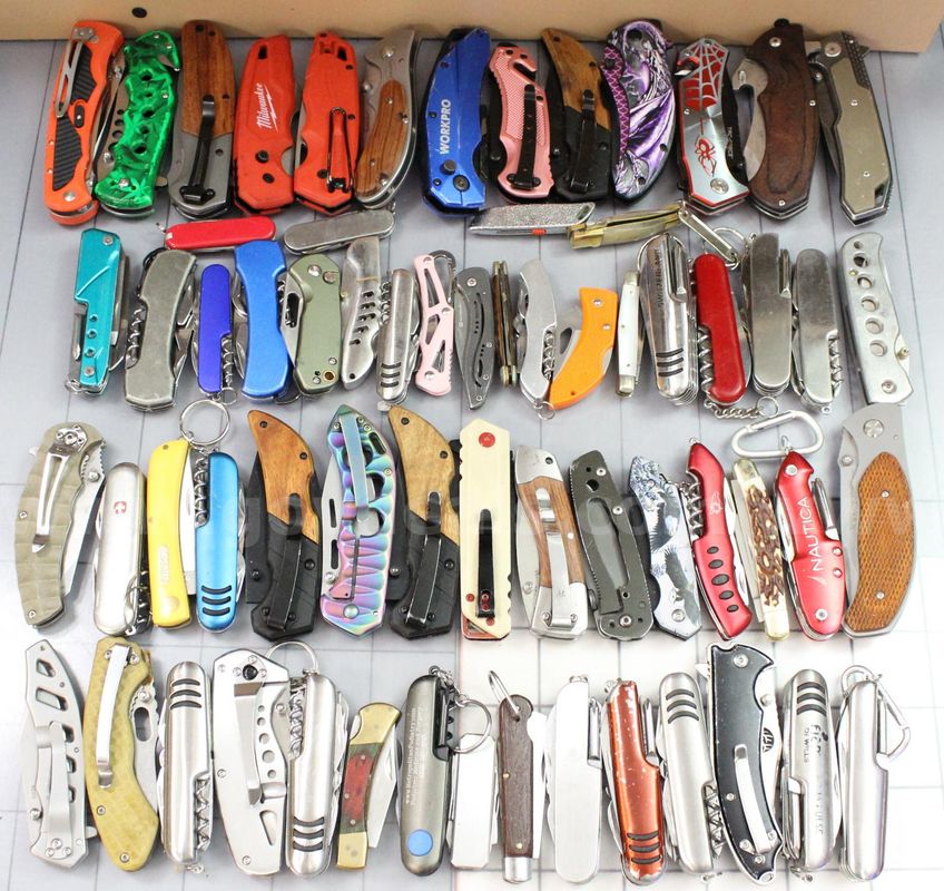 Approximately 12 lbs. of Assorted Knives, #35842