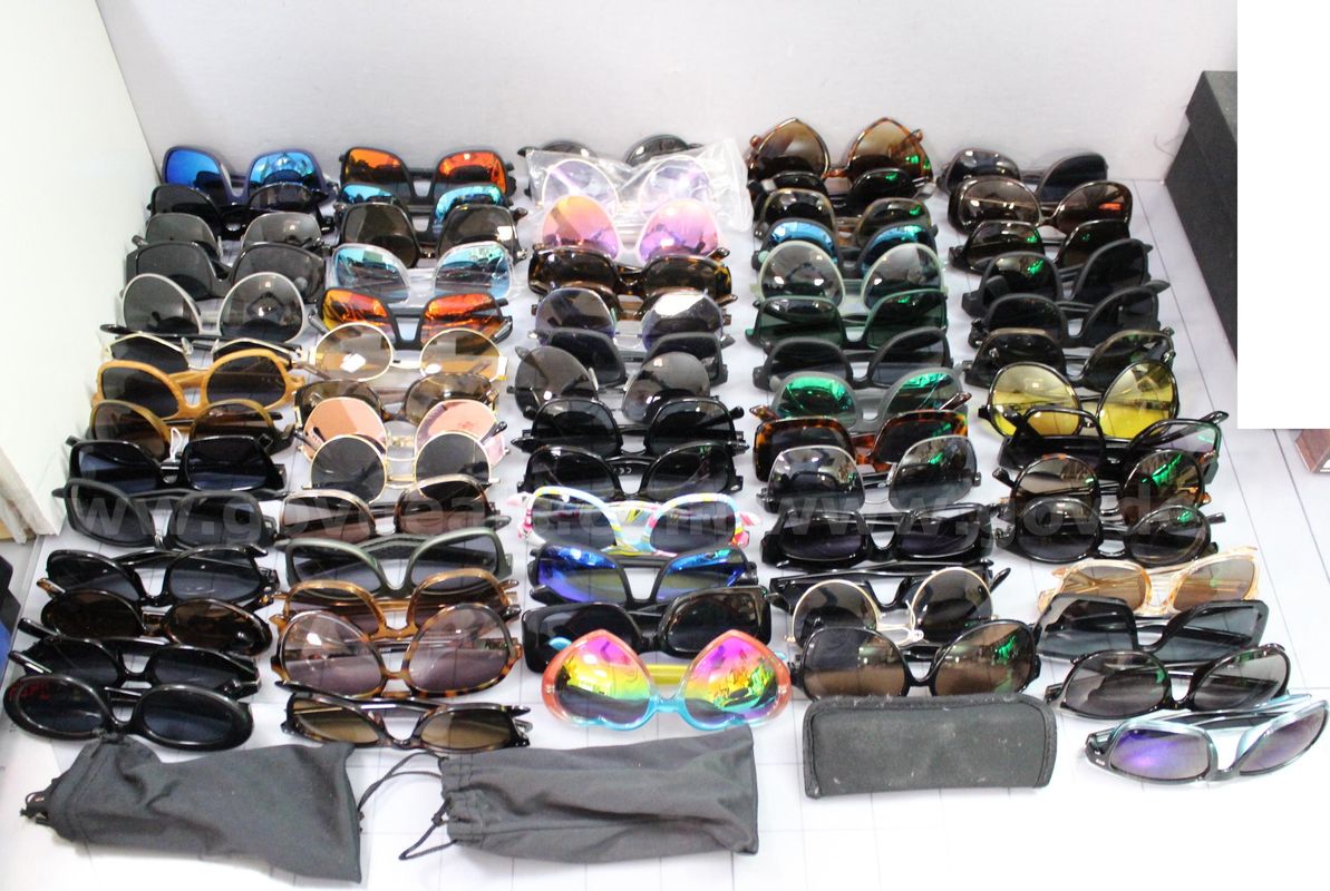 Approximately 5 lbs. of Assorted Sunglasses, #35467
