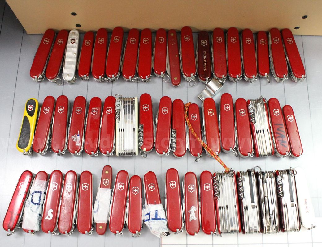 Approximately 10 lbs. Assorted Victorinox/Swiss Army Knives, #35944