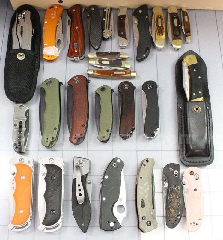 Approximately 6 lbs. of Assorted BRAND-NAME Knives, #36235