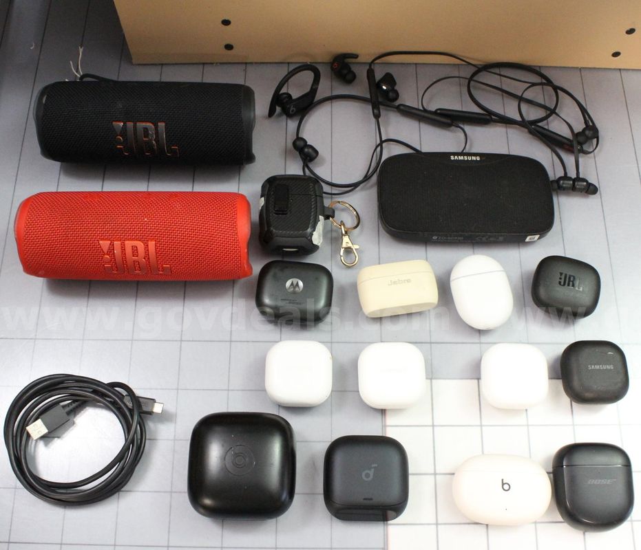 Approximately 5 lbs. of Brand-name Electronics, #36241