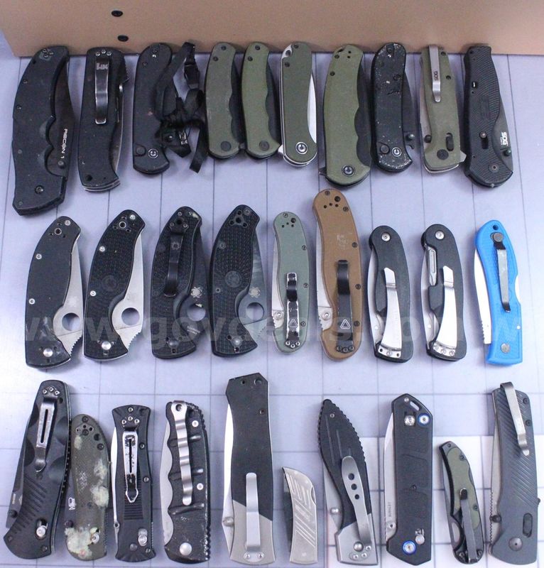Approximately 6 lbs. of Assorted BRAND-NAME Knives, #36311