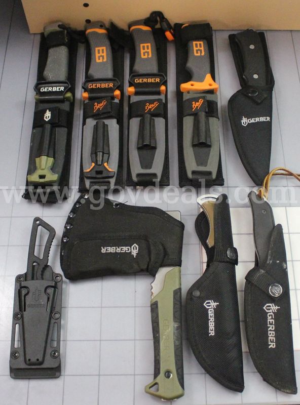 Approximately 6 lbs. of Assorted Brand-Name Fixed Blade Knives, #36109