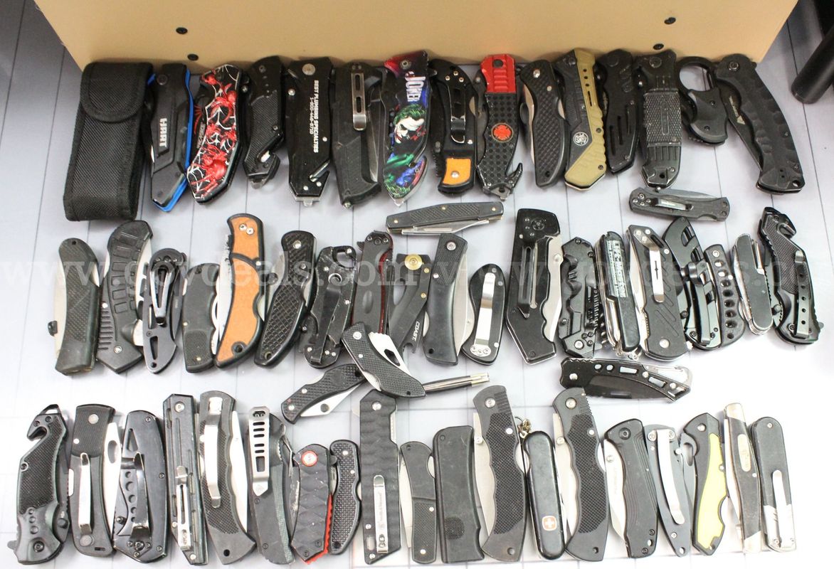 Approximately 12 lbs. of Black Knives/etc., #35960