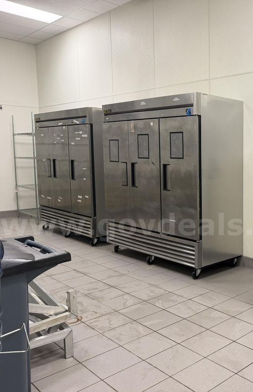 True Manufacturing - 2 three door freezers