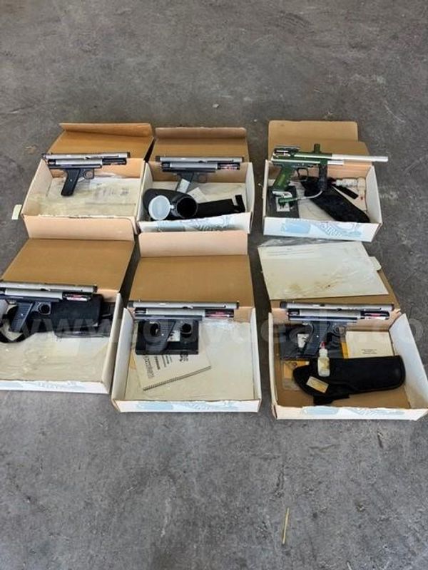 Paintball guns, airsoft guns, CO2 tanks, pressure gauges