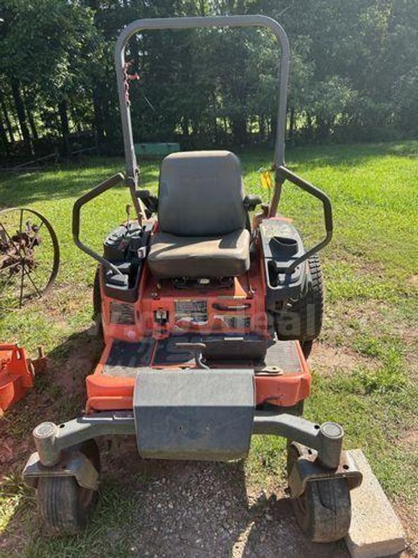 Kubota Zero Turn Mower ***PARTS ONLY*** (221868 BT)