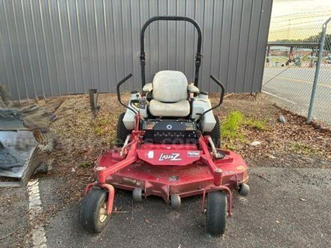2007 ExMark Riding Mower (221743 NB DOT)