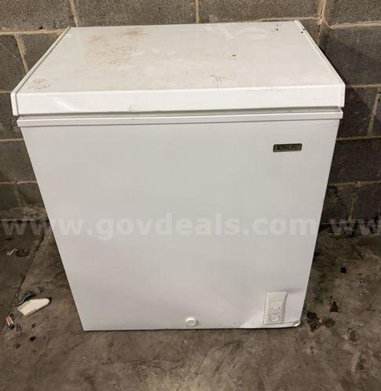 Refrigerators and Freezer (223129 BT)