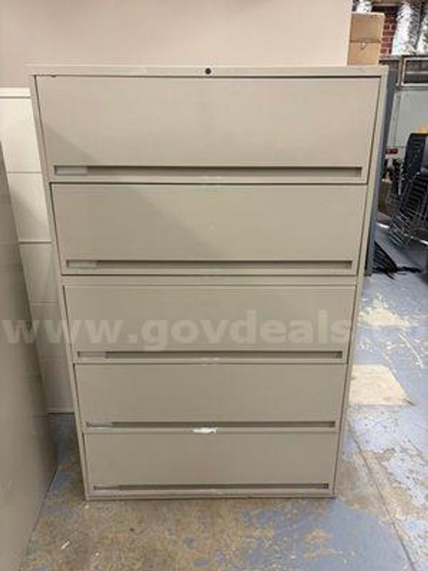 Metal File Cabinets (223407 NM)