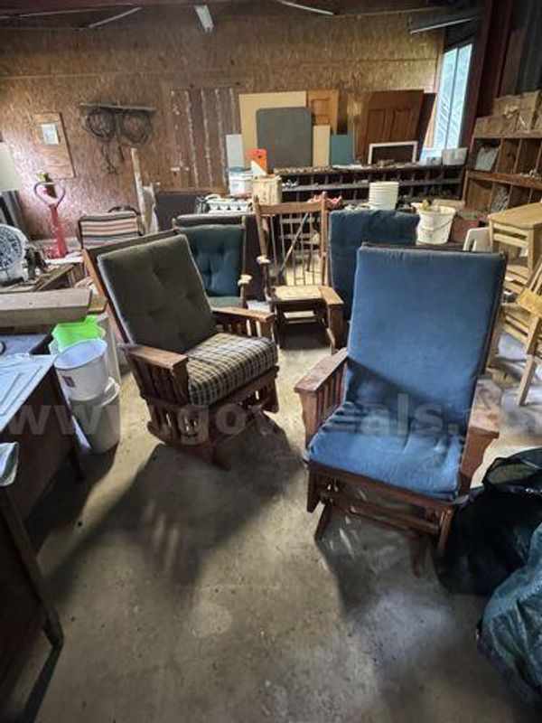 Chairs (223592 TM)