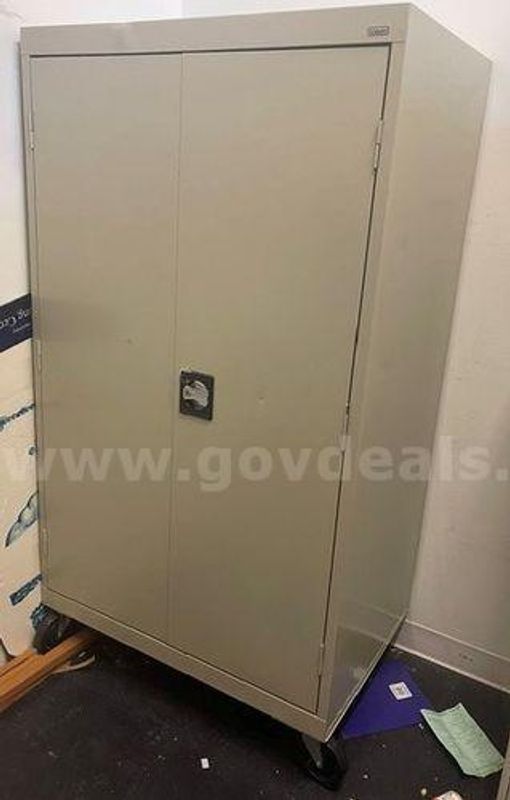 Storage cabinet (223629 TM)