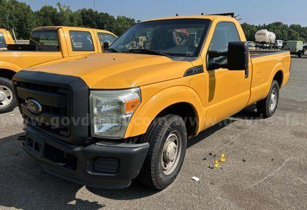 2013 Ford F-250 SD (223475 AJ DOT)