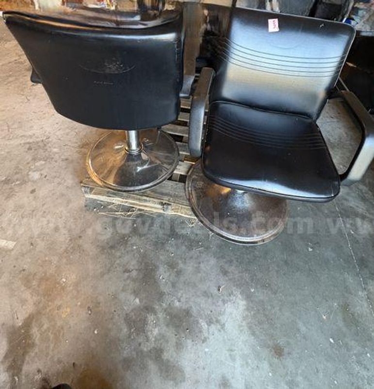 Salon Equipment (223180 BT)