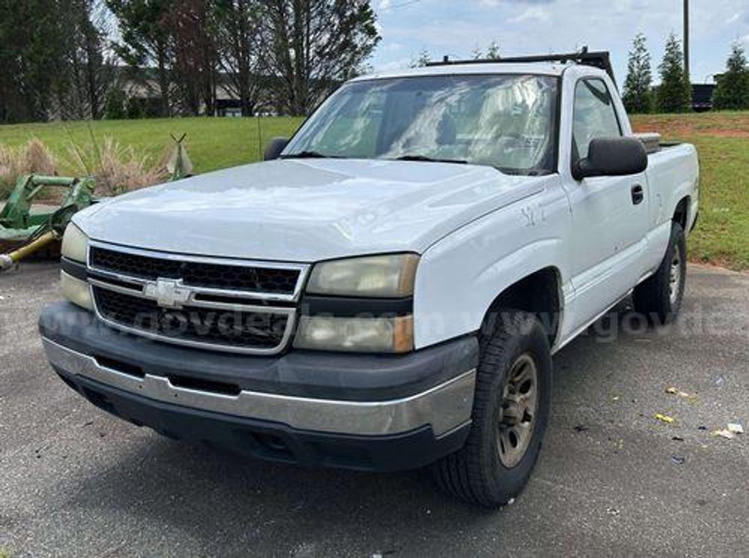 2007 Chevrolet Silverado Classic 1500 (223477 AJ DOT)