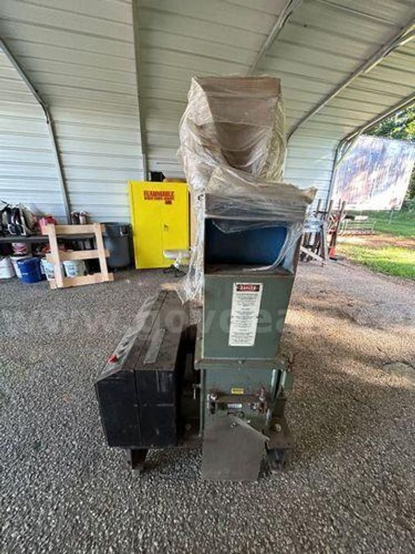 Desiccant Dryer Machine (223738 AJ)
