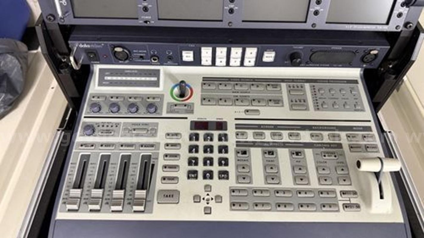 Data Audio/Video Unit (222048 AJ)
