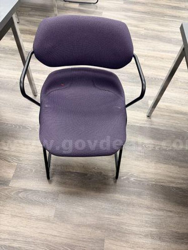 Task Chairs w/o Wheels(223684 TM)