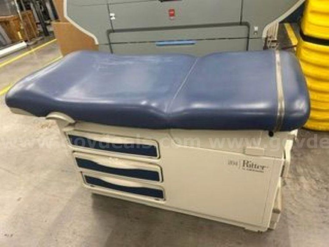 Ritter Exam Beds (223799 DC)