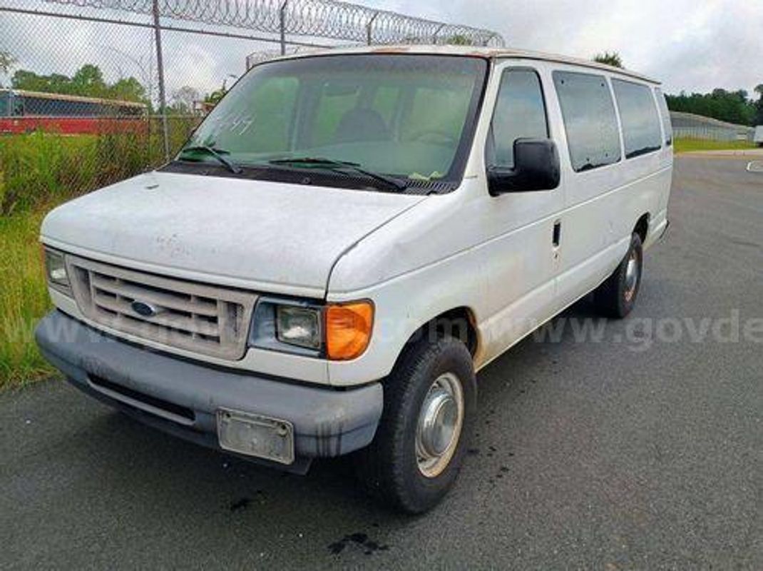 2006 Ford Econoline (224406 NB)