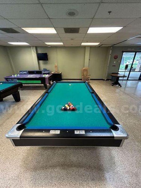 9FT 3 Piece Slate Pool Table w/ Accessories (223493 AJ)