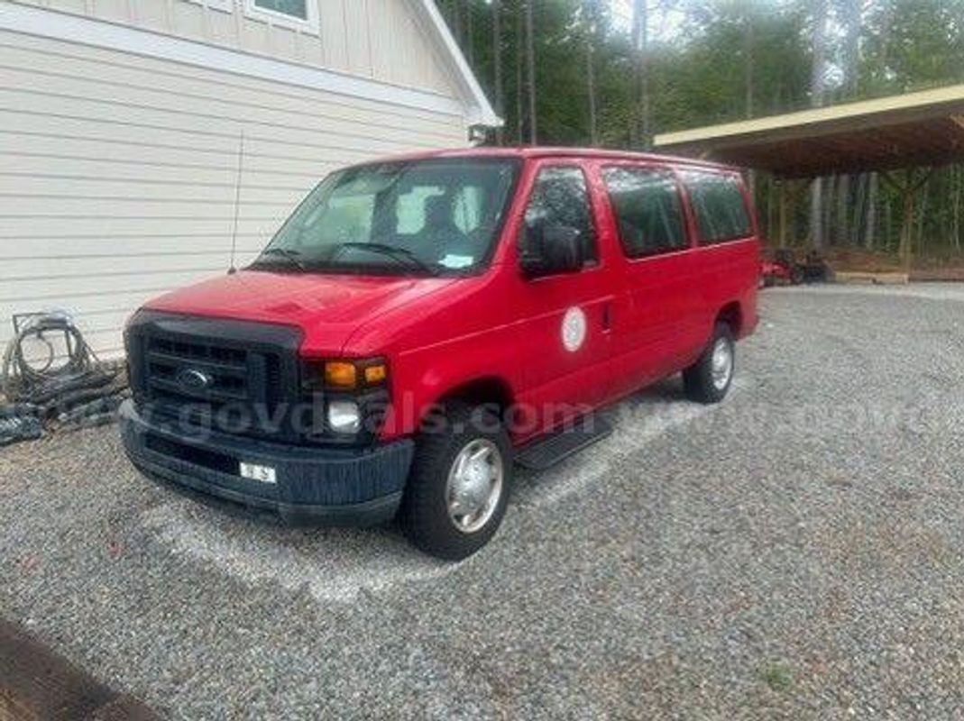 2013 Ford Econoline (224557 AJ) (1 of 5)