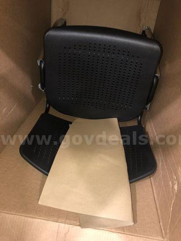 Chairs (224495 TM)