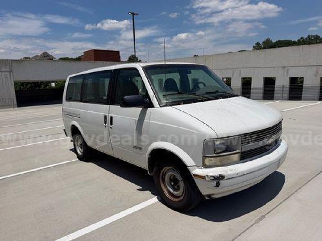 2000 Chevrolet Astro (224626 NM)